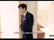 DADDY4K. Pequeña rubia monta la polla del apuesto padre del novio antes 15/16