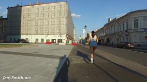 Jeny Smith bottomless flashing in public