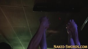 Muscly guys threeway fuck