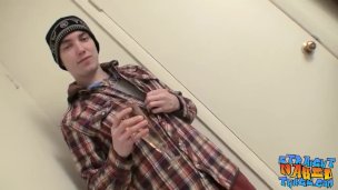Straight twink solo masturbation fun