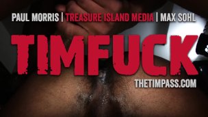 Hotel cumdump waits eagerly for 2 loads