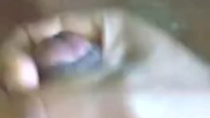 Punhetada com porra grossa