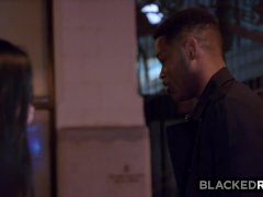 BLACKEDRAW BBC-thirsty hottie hooks up with stranger