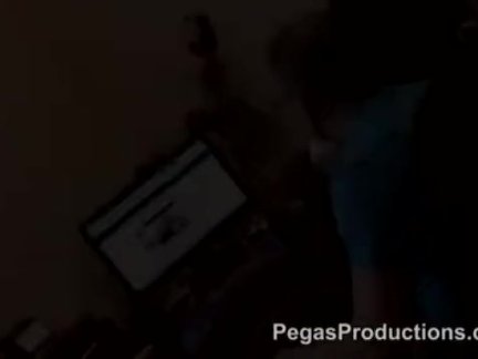 Le Vieux Criss Fourre la Blonde de son Fils 66/80