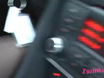 Дед ебет молодую в лосинах