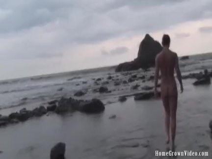 MILF does nude yoga and fucks her self 