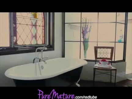 French mom pussy so nice he came twice 