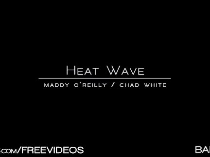 Babes - Heat Wave, Maddy O' Reilly