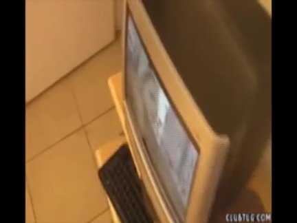 Две дамы двойной мастурбирует