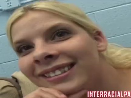 Kinzey's a midwestern teen that turns to a ho