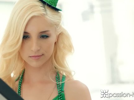 Passion-HD - Piper Perri fucks on St Pattys
