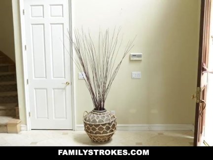 Cumming Home To New Step Sister