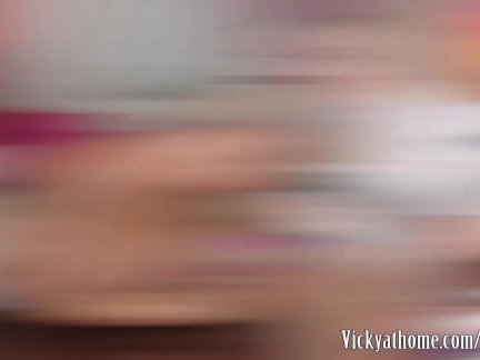 Big Titted Vicky Vette's First EVER Video with Kate England!