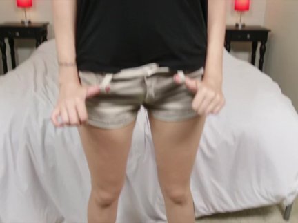 Stretch Me Out! - Lauren Phillips