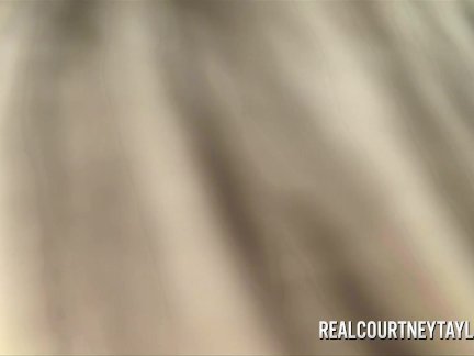 Courtney Taylor Rubs Pussies With Her Makeup Artist Cluadia Valentine