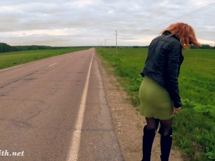 Jeny Smith public nudity on the road