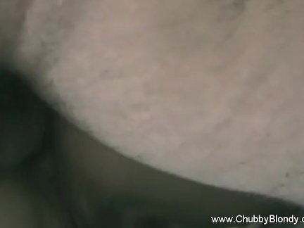 Пухлая блонди из италия здесь