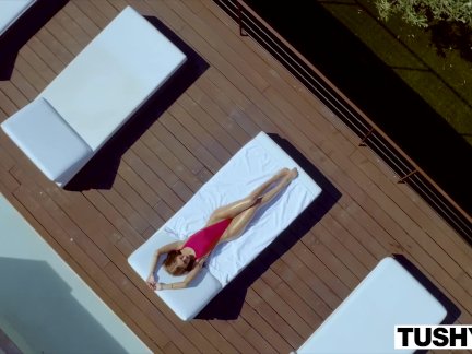 TUSHY Ibiza Model Loves to Be Gaped