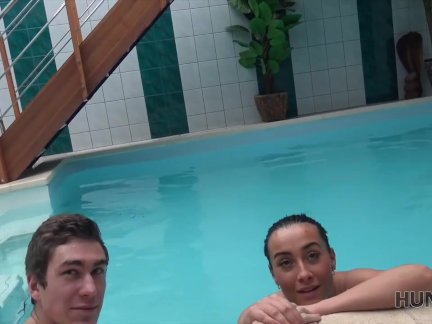Хунтк. охотник выбрал сверху шалава анна роуз для хороший секс в частный бассейн