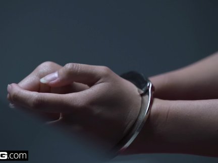 Beautiful Asian Pussykat gets out of jail by fucking the cop