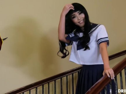 Nothing Can Stop This Japanese Babe From Filling Her Ass Up
