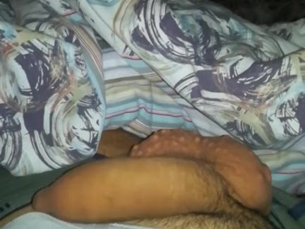 Мой большой член спит