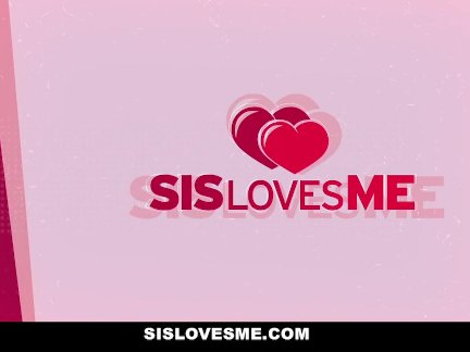 SisLovesMe - Lacy Lennon se fait enculer par son Stepbro