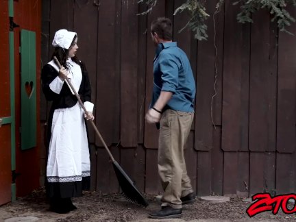 Amish Whitney Wright offers pussy to hung stranger