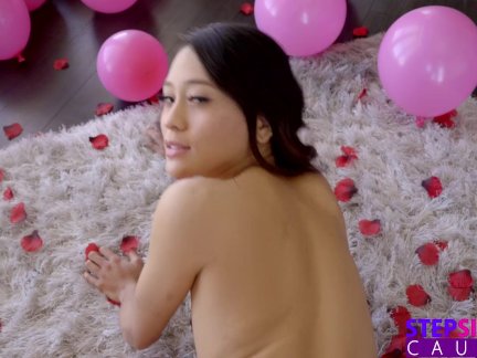 Fucking The Big Valentine Teddy Bear With Step Bro Inside S9:E7