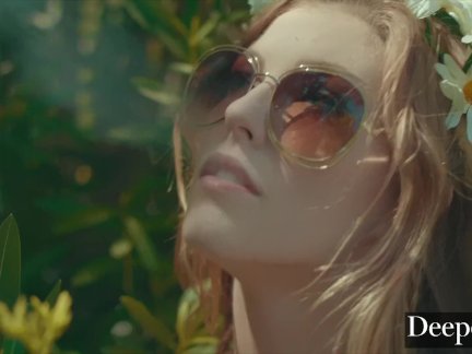 Deeper. Hippie Chick Ella Nova Summertime Session