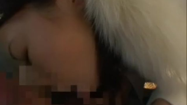 〖素人露出〗リフトに乗ってリモバイ羞恥プレイのあとは観覧車でヌキヌキご奉仕