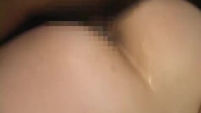 【拘束美女イラマチオ生ハメ】拘束された美女が頭押さえられてチンポ喉奥ガン突きのイラマチオされながら生挿入される。