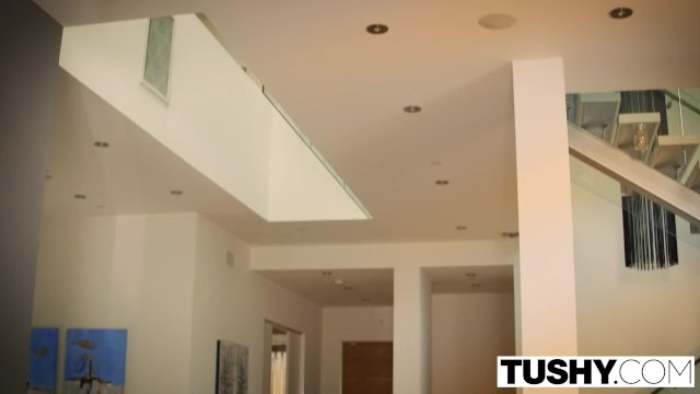 TUSHY First Anal For Latin Beauty Luna Star
