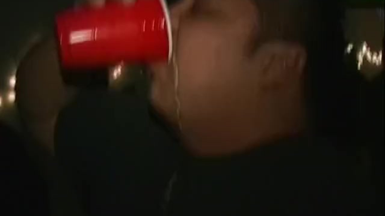 Caught in action at a party - RedTube