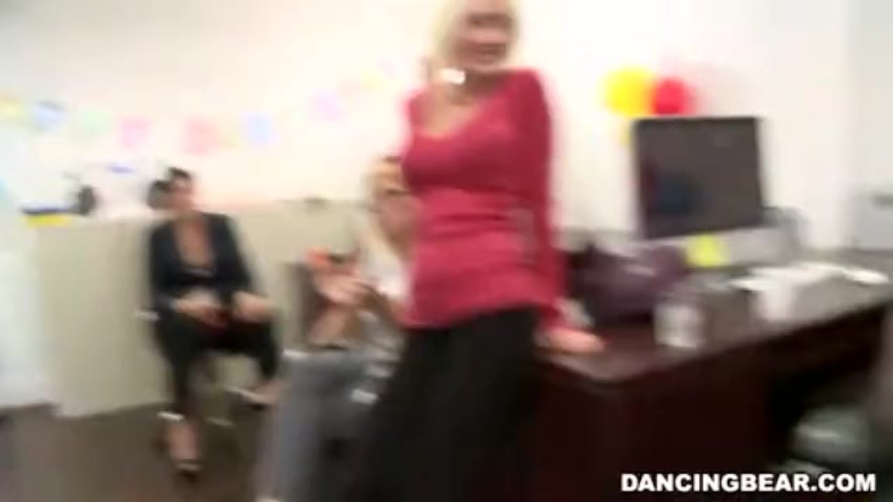 Male stripper cums on her slice of cake