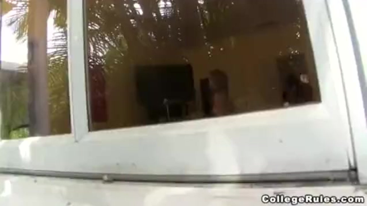 Babes putting on a show for peeping toms - Free Sex Video - RedTube