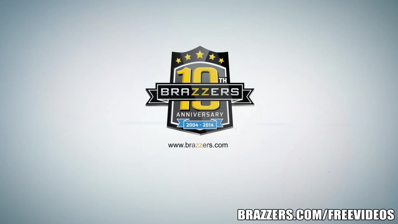 Brazzers - Trindade Lésbica Sensual Na Escola - Vídeo de sexo grátis - RedTube