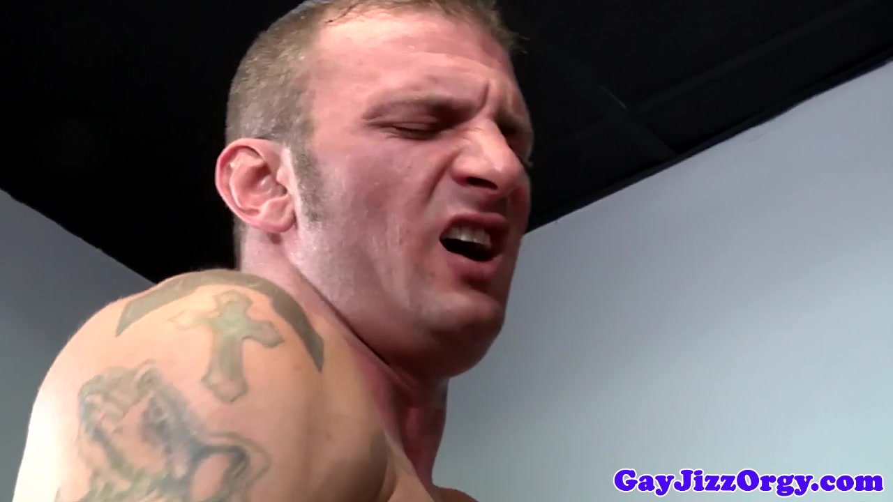 Gaysex hunk gaybanged and jizzed