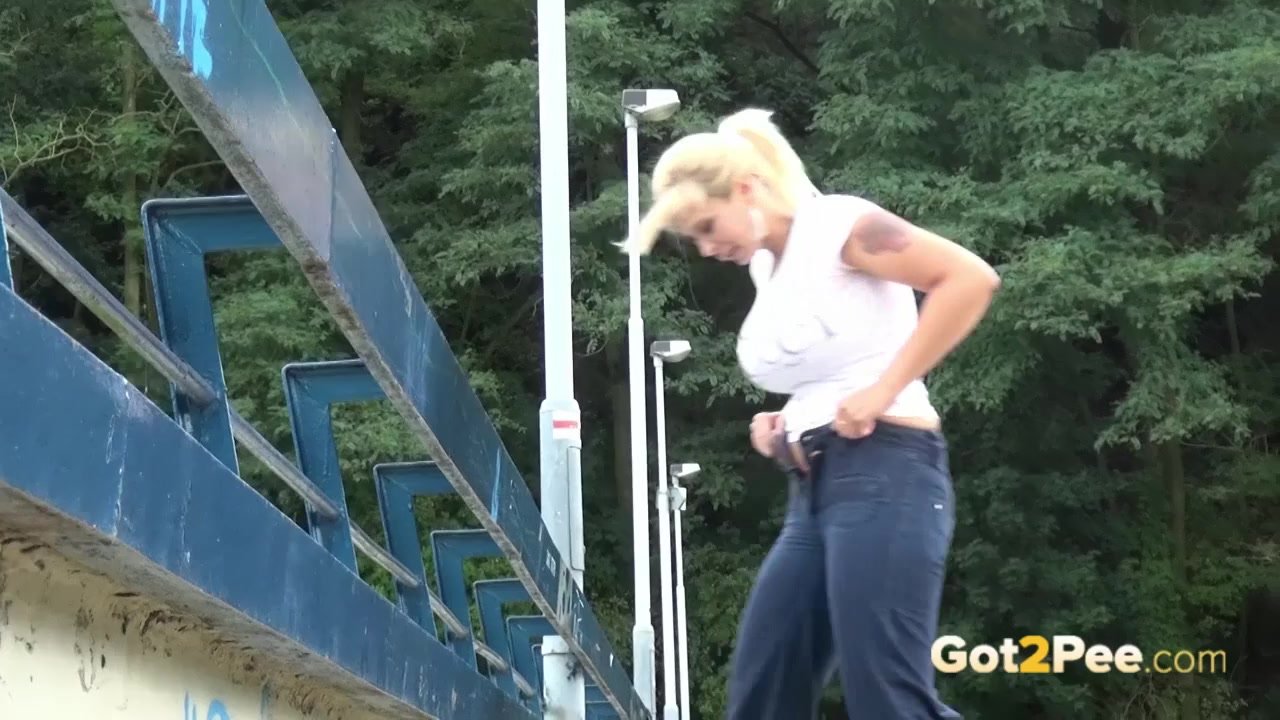 Got2Pee - Peeing Women Compilation 005 - RedTube