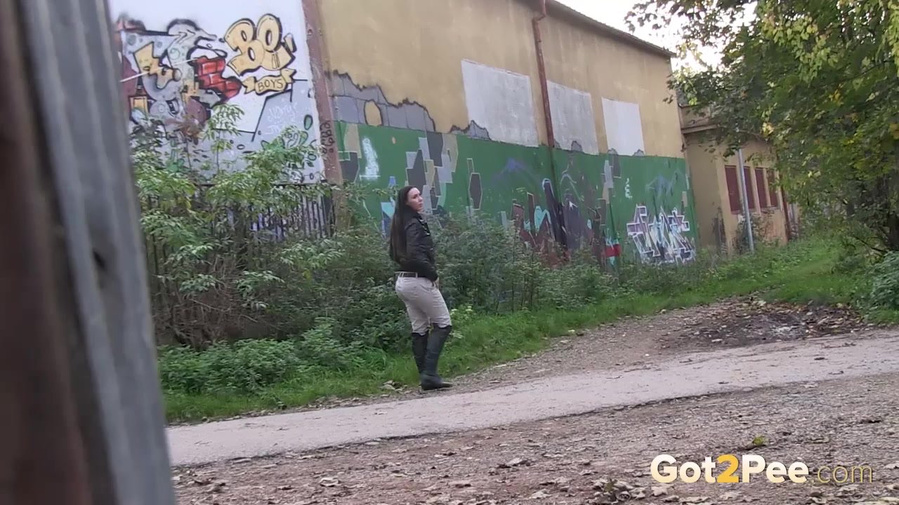 Compilation of pee fail scenes from got2pee - RedTube
