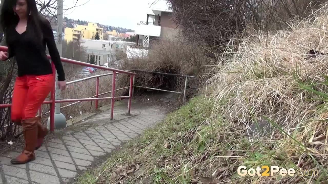 Compilation of pee fail scenes from got2pee - RedTube