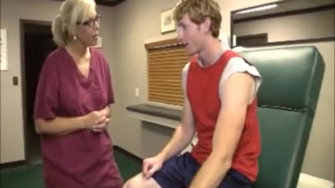 Blonde nurse gets a cum shower - Free Sex Video - RedTube