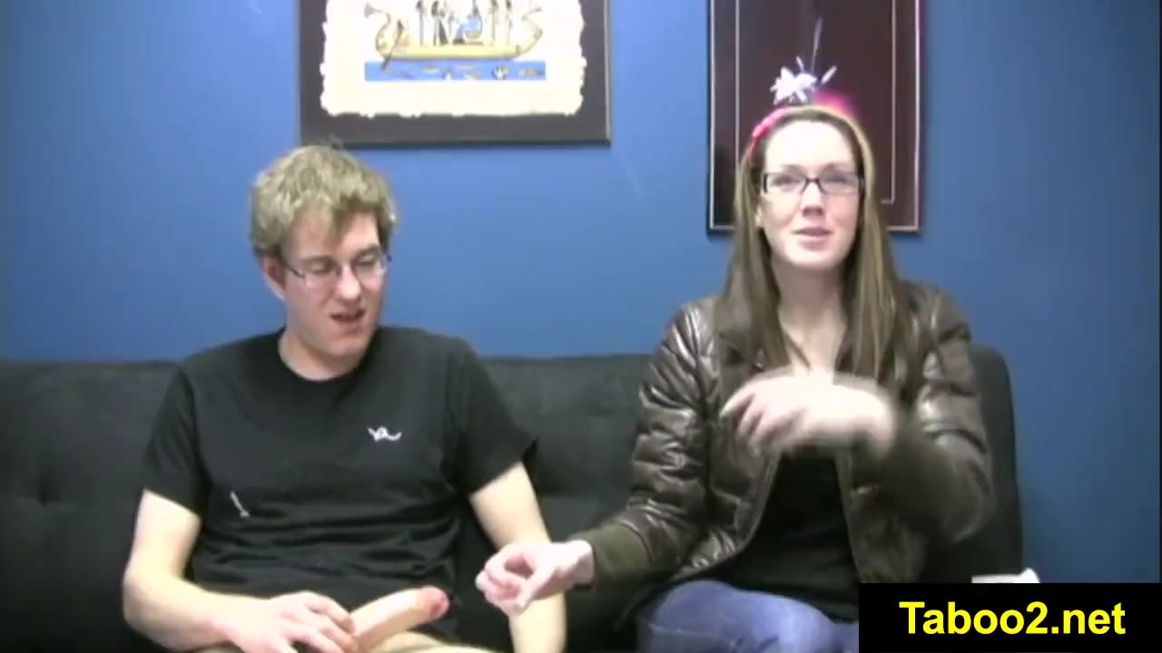 FetishNetwork Nicole first date handjob - RedTube