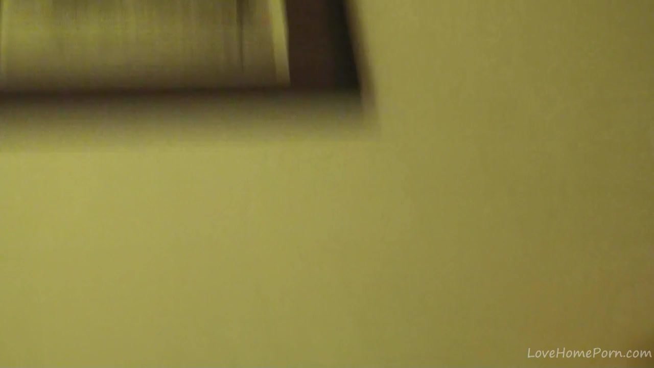Tiny Lilu posing topless at home - RedTube