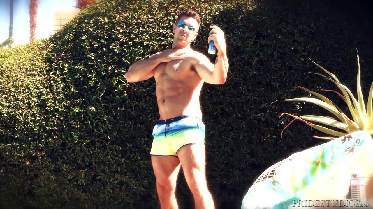 DylanLucas Hot Voyeur Hits On Twink Neighbour - Darmowe seks wideo - RedTube