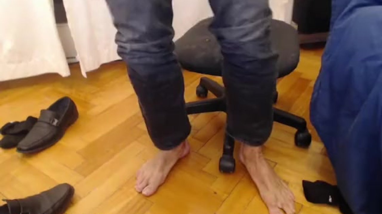 Muscle Feet Foot Fetish