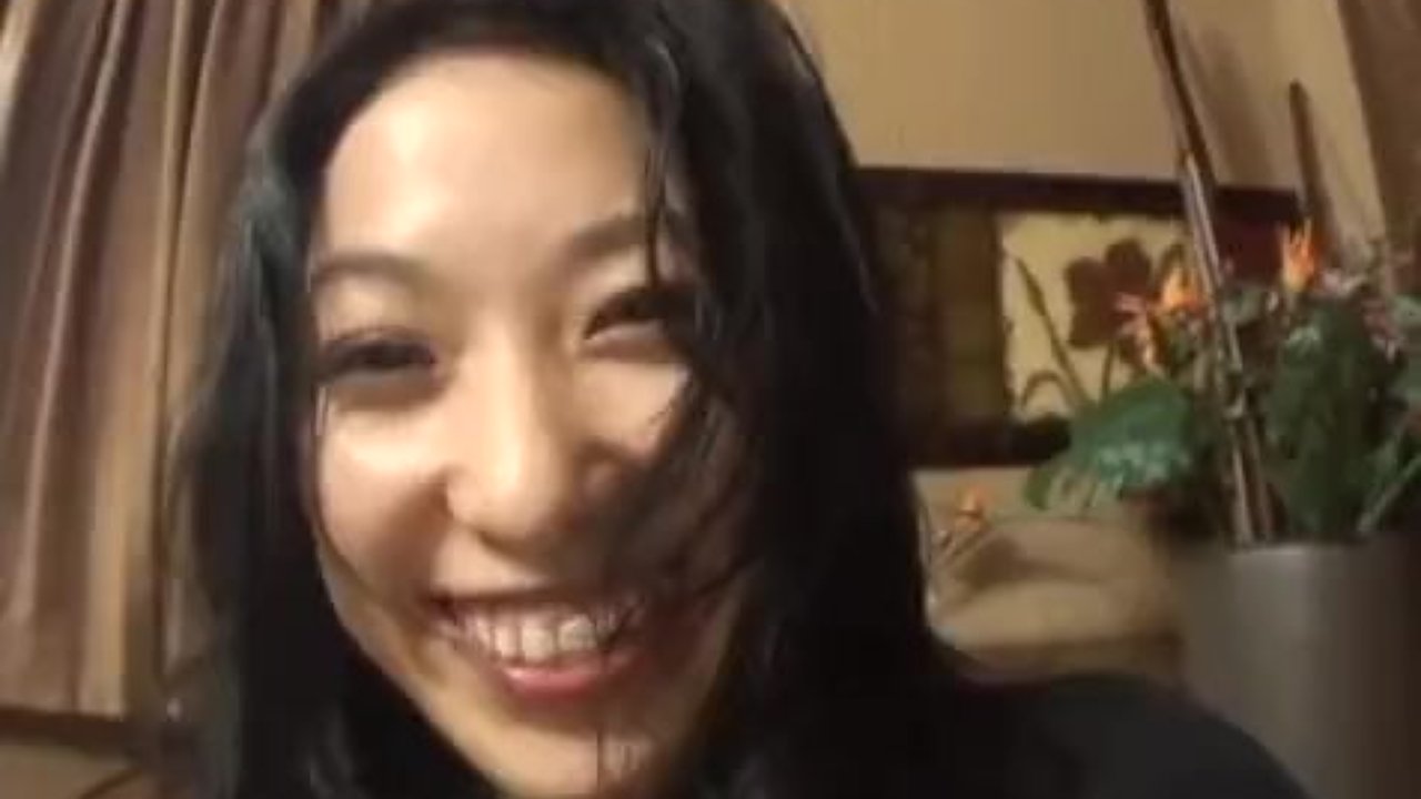 Chris Ozawa amazing scenes of deep penetratio - Video di sesso gratis - RedTube