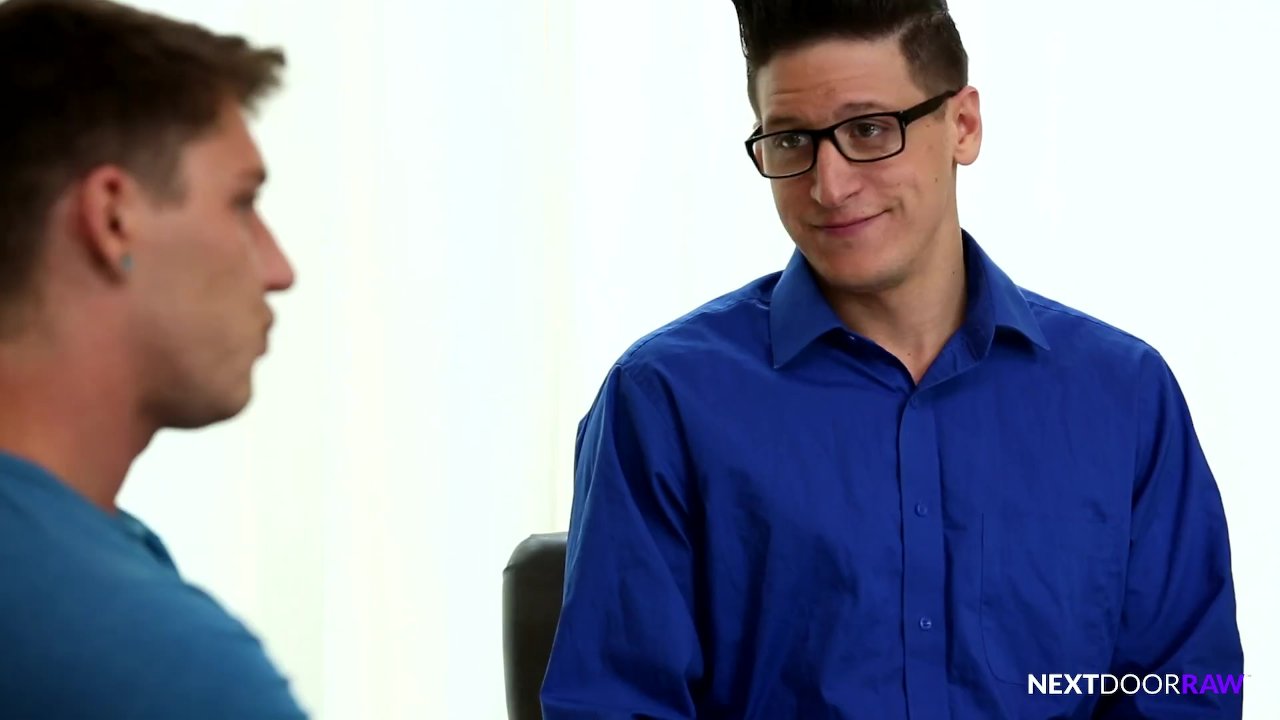 Hunk Gives his Raw Hole for Property Rental - Free Sex Video - RedTube
