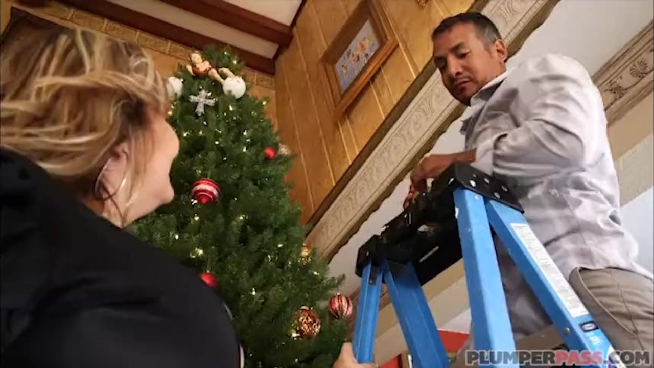 BustyママCamiクーパーファッククリスマスヘルプ JB Rodeo - RedTube