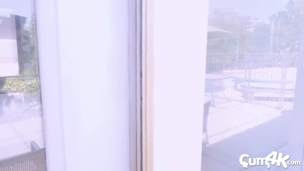 CUM4 je l'a remplie avec de multiple ejaculation interne qui coule - RedTube